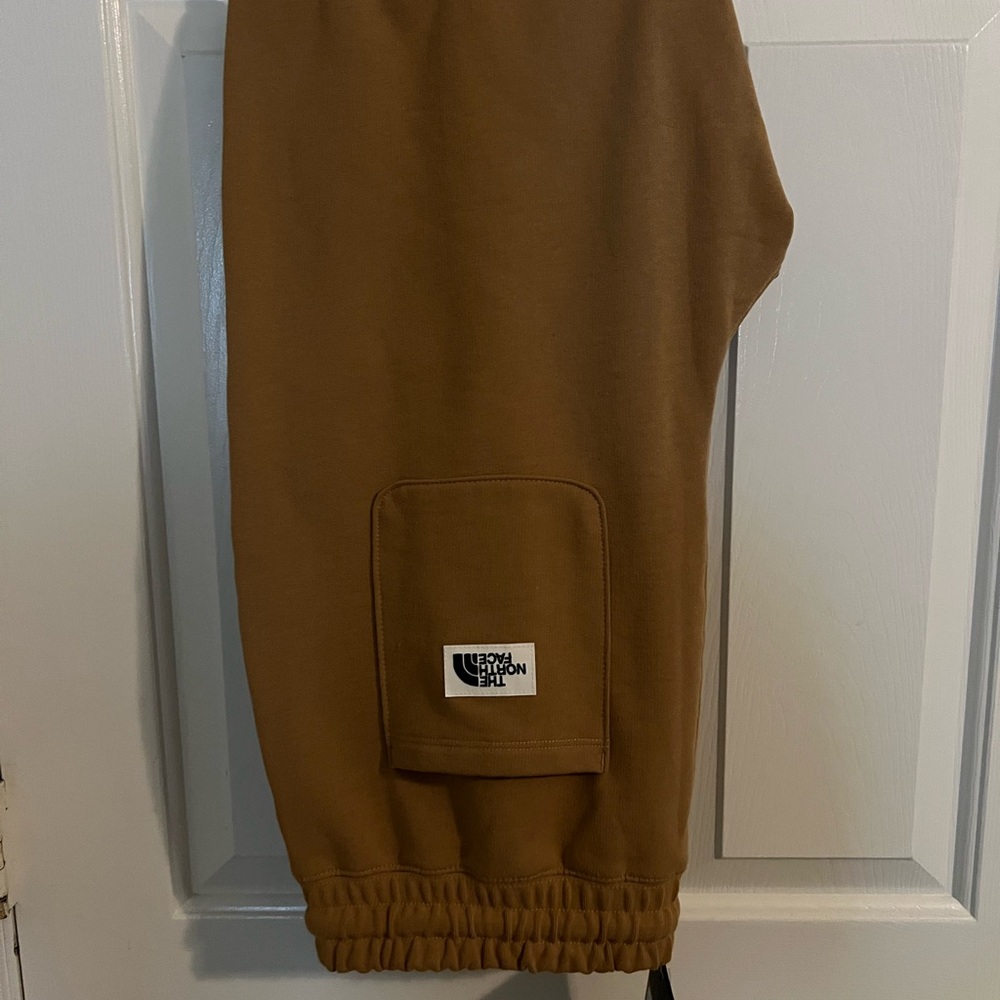 Men’s Large Northface Joggers